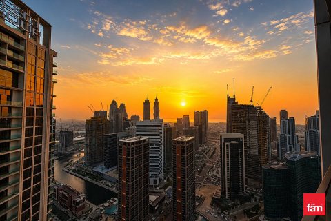 Appartement à Business Bay, Dubai, EAU: 1 chambre, 92.3 m2 № 705876