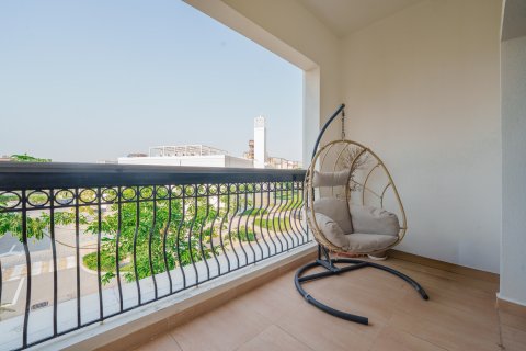 Apartment til salg i Yas Island, Abu Dhabi, UAE 2 soveværelser, 136.75 kvm № 748223 - foto 12