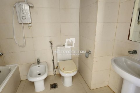 Vila di Al Hamra Village, Ras Al Khaimah, UEA 4 kamar tidur, 250 m2 nomor 665142 - foto 14