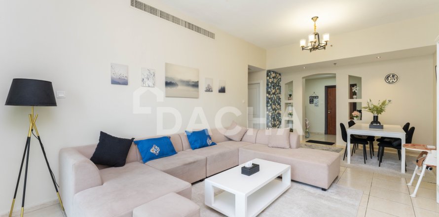 Apartment in Dubai Sports City, UAE 2 bedrooms, 136 sq.m. № 707172