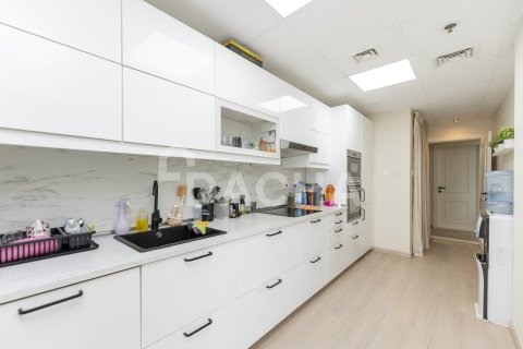Apartment in Dubai Sports City, UAE 2 bedrooms, 136 sq.m. № 707172 - photo 16