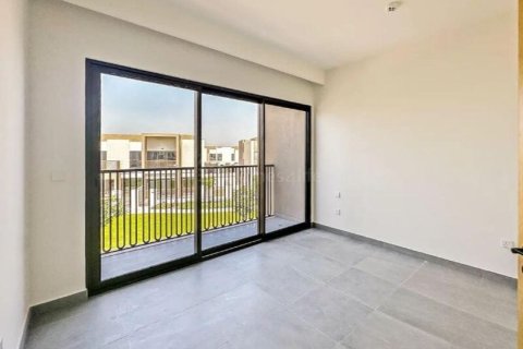 Dubai Land、Dubai、UAE にあるタウンハウスの賃貸物件 4ベッドルーム、251 m2、No721738 - 写真 9