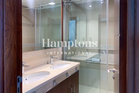 Зняти в оренду квартиру в Даунтаун Дубай (Даунтаун Бурдж Дубай), ОАЕ 3 спальні, 180.13891700м2, № 697543 - фото 24