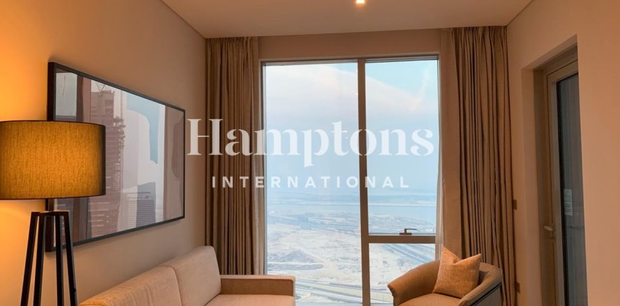 Квартира в Даунтаун Дубай (Даунтаун Бурдж Дубай), ОАЕ 1 спальня, 70.8497м2 № 697544