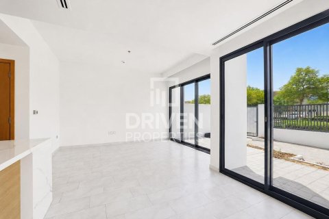 Villa itt: Dubai Land, Dubai, EAE, 4 hálószoba, 222.97 m², azonosító: 743976 - fénykép 2
