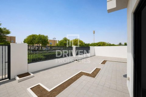 Villa itt: Dubai Land, Dubai, EAE, 4 hálószoba, 222.97 m², azonosító: 743976 - fénykép 19