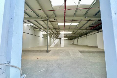 Magazyn do wynajęcia w Dubai, ZEA 125 mkw., nr 635079 - zdjęcie 1