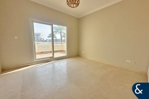 Villa sa Meadows, Dubai, UAE 6 silid-tulugan, 457 sq.m. № 671438 - larawan 15