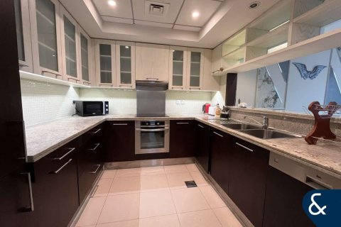 Apartment in Downtown Dubai (Downtown Burj Dubai), UAE 1 bedroom, 72 sq.m. № 671440 - photo 4