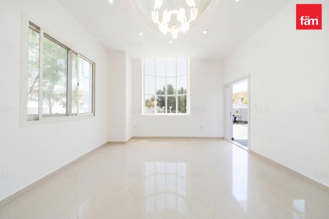 Al Barsha, Dubai, संयुक्त अरब अमीरात में विला, 4 बेडरूम, 937.8 वर्ग मीटर, संख्या 720326 - फ़ोटो 27