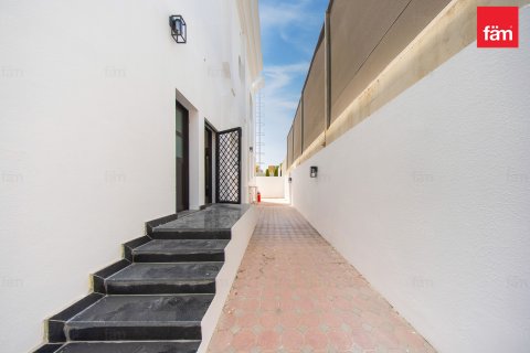 Al Barsha, Dubai, संयुक्त अरब अमीरात में विला, 4 बेडरूम, 937.8 वर्ग मीटर, संख्या 720326 - फ़ोटो 29