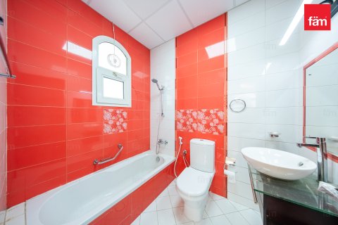 Al Barsha, Dubai, संयुक्त अरब अमीरात में विला, 4 बेडरूम, 937.8 वर्ग मीटर, संख्या 720326 - फ़ोटो 23