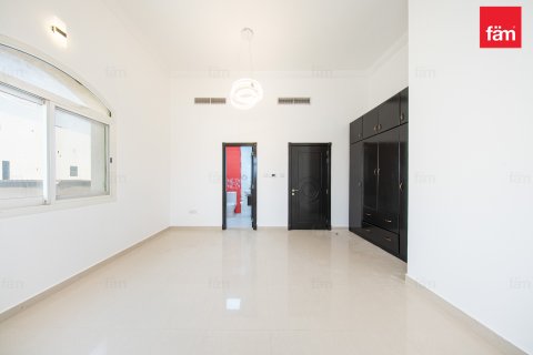 Al Barsha, Dubai, संयुक्त अरब अमीरात में विला, 4 बेडरूम, 937.8 वर्ग मीटर, संख्या 720326 - फ़ोटो 21