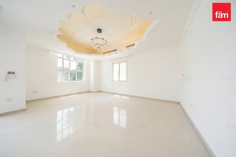 Al Barsha, Dubai, संयुक्त अरब अमीरात में विला, 4 बेडरूम, 937.8 वर्ग मीटर, संख्या 720326 - फ़ोटो 6