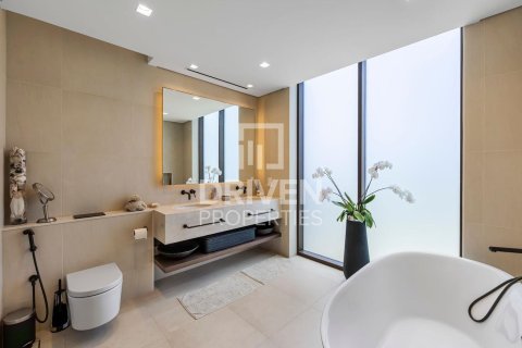 Villa in Jumeirah, Dubai, UAE 3 bedrooms, 290 sq.m. № 653326 - photo 19