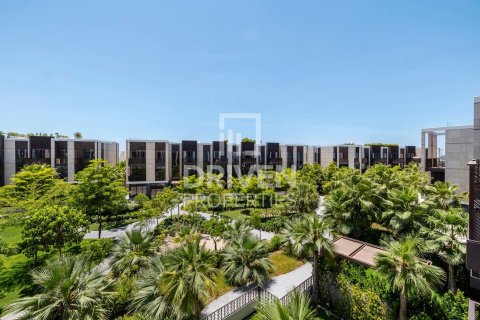 Villa in Jumeirah, Dubai, UAE 3 bedrooms, 290 sq.m. № 653326 - photo 24