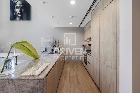 Villa in Jumeirah, Dubai, UAE 3 bedrooms, 290 sq.m. № 653326 - photo 3