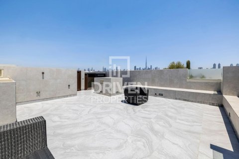 Villa in Jumeirah, Dubai, UAE 3 bedrooms, 290 sq.m. № 653326 - photo 25