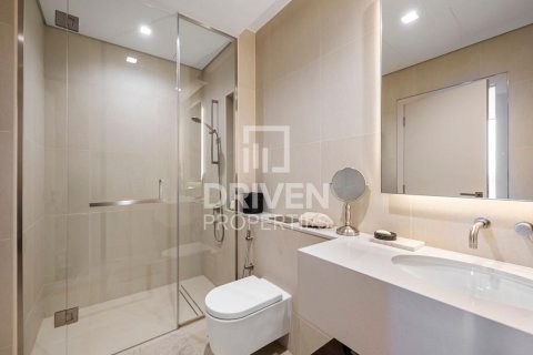 Villa in Jumeirah, Dubai, UAE 3 bedrooms, 290 sq.m. № 653326 - photo 14