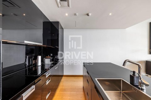 Appartamento in vendita a Jumeirah, Dubai, EAU 1 camera da letto, 150 mq. № 653329 - foto 17