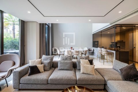 阿联酋 Dubai Jumeirah 待售 : 3 卧, 258 平方米 , 编号653331 - 照片 2