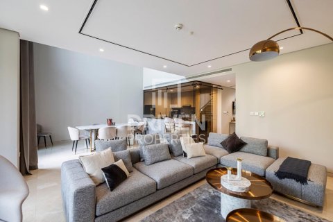 阿联酋 Dubai Jumeirah 待售 : 3 卧, 258 平方米 , 编号653331 - 照片 1