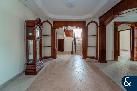 Huvila Dubai Investment Park, Arabiemiraatit 5 makuuhuonetta, 577 m2 № 685256 - kuva 5