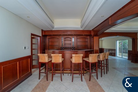 Huvila Dubai Investment Park, Arabiemiraatit 5 makuuhuonetta, 577 m2 № 685256 - kuva 8