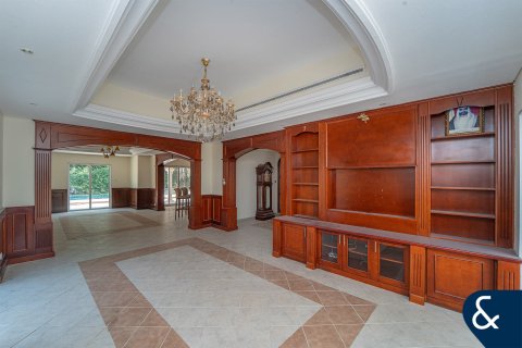 Huvila Dubai Investment Park, Arabiemiraatit 5 makuuhuonetta, 577 m2 № 685256 - kuva 6