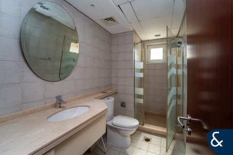 Huvila Dubai Investment Park, Arabiemiraatit 5 makuuhuonetta, 577 m2 № 685256 - kuva 21