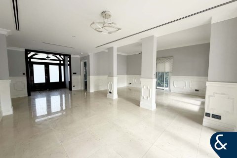 تاون هاوس للإيجار في Meadows، دبي، الإمارات العربية المتحدة 5 غرفة نوم ، 343 متر مربع ، رقم 685255 - صورة 9