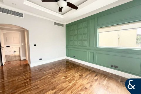 تاون هاوس للإيجار في Meadows، دبي، الإمارات العربية المتحدة 5 غرفة نوم ، 343 متر مربع ، رقم 685255 - صورة 24