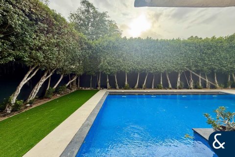 تاون هاوس للإيجار في Meadows، دبي، الإمارات العربية المتحدة 5 غرفة نوم ، 343 متر مربع ، رقم 685255 - صورة 15