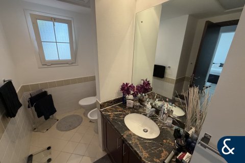 Зняти в оренду віллу в Арабиан Ранчес, Дубай, ОАЕ 4 спальні, 279м2, № 685247 - фото 11