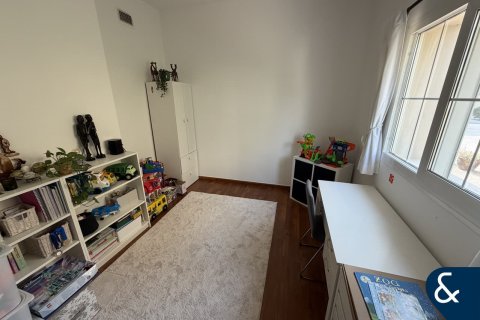 Зняти в оренду віллу в Арабиан Ранчес, Дубай, ОАЕ 4 спальні, 279м2, № 685247 - фото 13