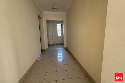 Willa na sprzedaż w Dubai, ZEA 4 sypialnie, 419.8 mkw., nr 708263 - zdjęcie 11