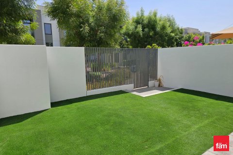 Városi lakóépület itt: Dubai, EAE, 3 hálószoba, 145.9 m², azonosító: 708267 - fénykép 3