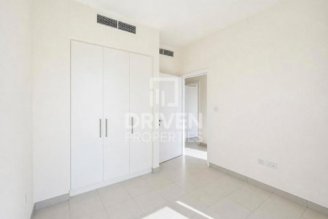 Villa à louer à Dubai South (Dubai World Central), Dubai, EAU 4 chambres, 217.49 m2 № 768577 - photo 7