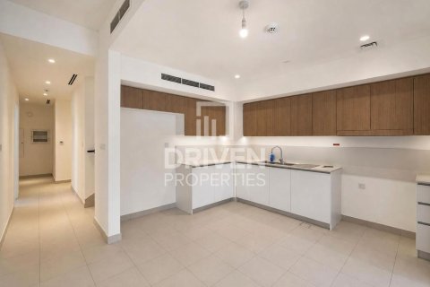 Villa à louer à Dubai South (Dubai World Central), Dubai, EAU 4 chambres, 217.49 m2 № 768577 - photo 13
