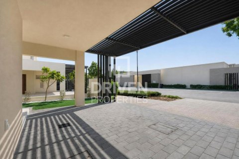 Villa à louer à Dubai South (Dubai World Central), Dubai, EAU 4 chambres, 217.49 m2 № 768577 - photo 27