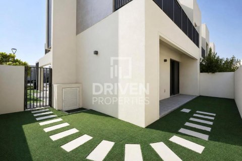 Villa à louer à Dubai South (Dubai World Central), Dubai, EAU 4 chambres, 217.49 m2 № 768577 - photo 25