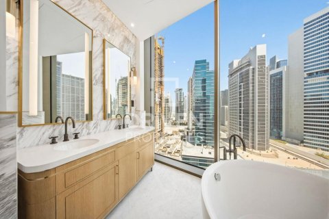 Huoneisto Business Bay, Dubai, Arabiemiraatit 3 makuuhuonetta, 313.27 m2 № 768575 - kuva 18