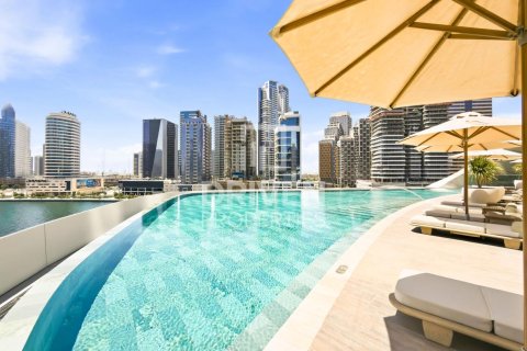 Huoneisto Business Bay, Dubai, Arabiemiraatit 3 makuuhuonetta, 313.27 m2 № 768575 - kuva 7