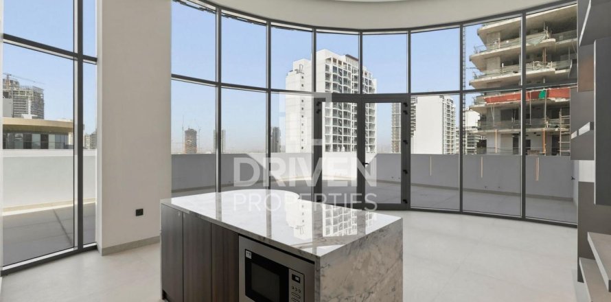 Appartamento a Jumeirah Village Circle, Dubai, EAU 2 camere da letto, 280.66 mq. № 768576