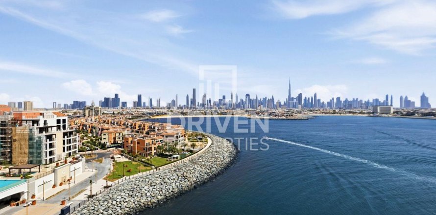 Huoneisto Jumeirah, Dubai, Arabiemiraatit 2 makuuhuonetta, 117.99 m2 № 757146