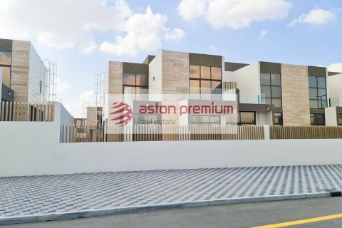 Kaupunkipientalo Wadi Al Safa 3, Dubai, Arabiemiraatit 4 makuuhuonetta, 288 m2 № 642389 - kuva 5
