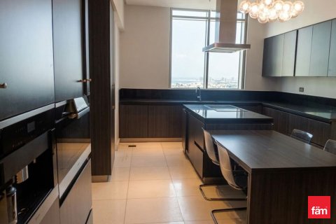 Penthouse lakás itt: Business Bay, Dubai, EAE, 5 hálószoba, 878.2 m², azonosító: 700034 - fénykép 19
