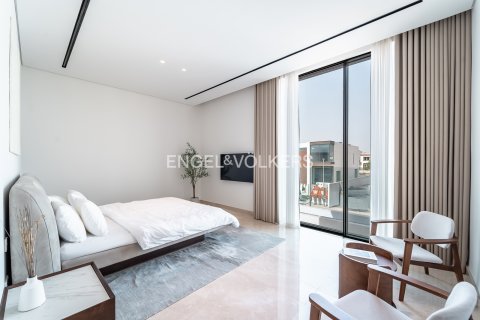 Vila v Jumeirah Islands, Dubai, SAE 4 spálne, 557 m2 č. 696064 - Fotografia 15