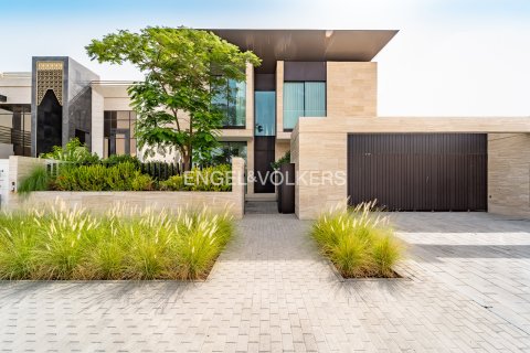 Vila v Jumeirah Islands, Dubai, SAE 4 spálne, 557 m2 č. 696064 - Fotografia 18