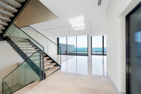 Villa zum Verkauf in Ras Al Khaimah, VAE 6 Schlafzimmer, 710 m2 Nr. 696068 - Foto 9